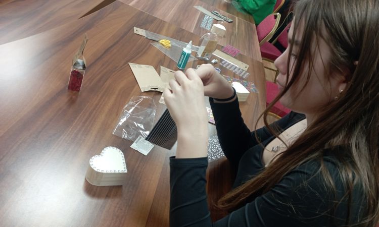 A Veszprémi Petőfi Színház Akadémiája a jövő befektetése.