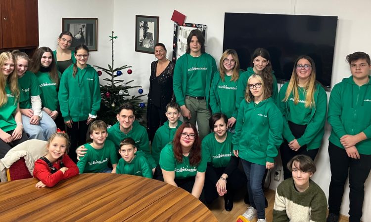 Ha zöld, akkor PetőfIfi!