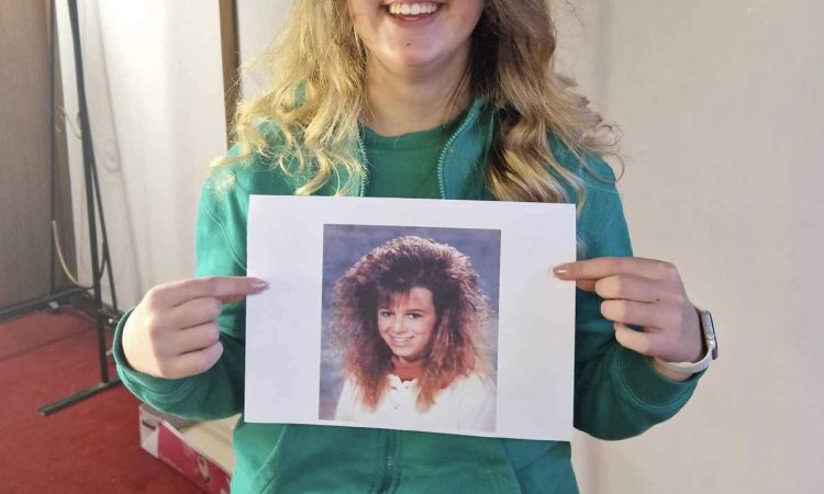 Zöldben járunk és vidámak vagyunk, hiszen a Veszprémi Petőfi Színház a mi otthonunk.