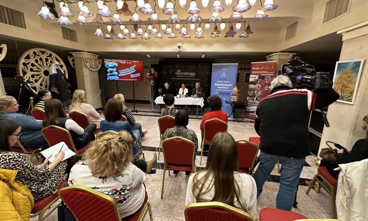 10. Színházi Olimpia és VI. Lélektől-lélekig Színház Gyógyító Erejének Fesztiválja