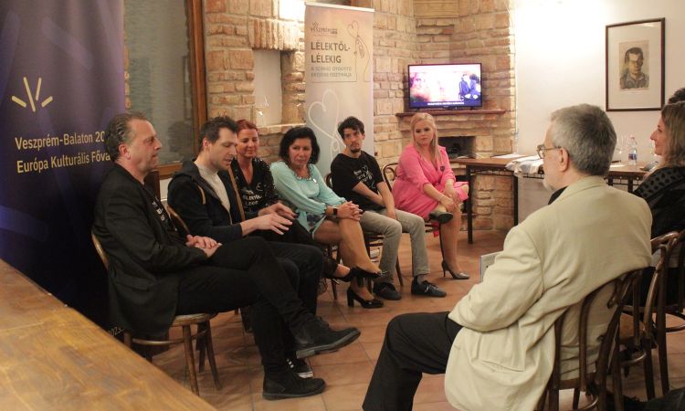 Szeretet, bizalom, elfogadás: így ért véget az V. Lélektől-lélekig Színház Gyógyító Erejének Fesztiválja!