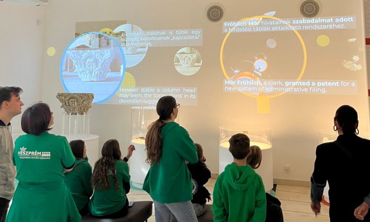 Esik az eső, hull a hó, Akadémistának lenni jajj de jó!