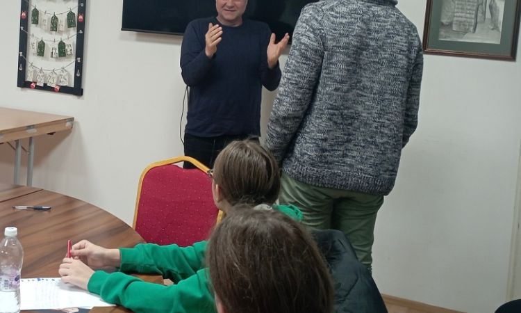 Generációról-generációra a PetőfIfiAkadémián!