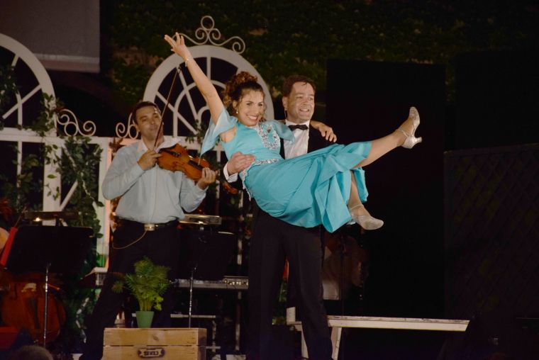 Bor, mámor, szerelem