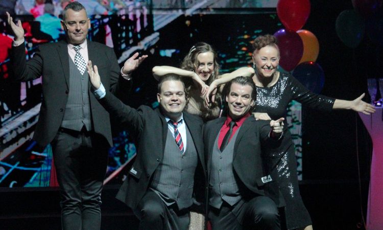 "Még meg sem köszöntem..."