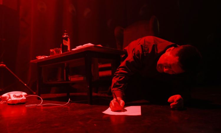 „VOLT EGY FIÚ” SZÉCSI PÁL ’80