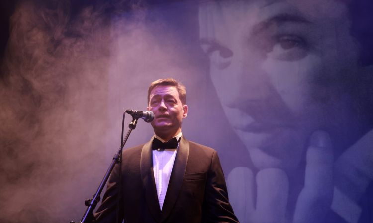 „VOLT EGY FIÚ” SZÉCSI PÁL ’80