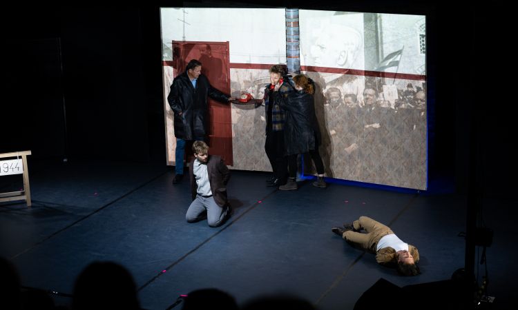 Magyar Hősök - Szabadulószínház