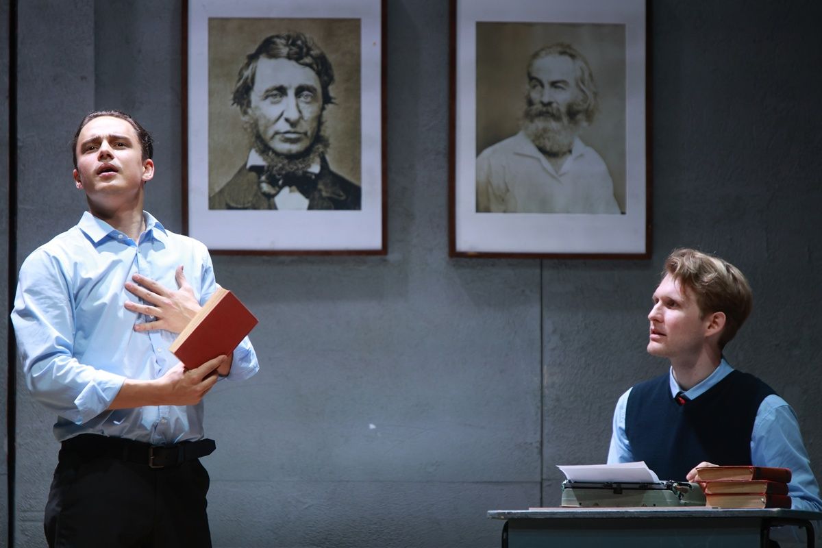 Holt költők társasága