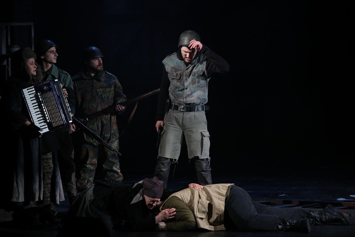 Kurázsi mama és gyermekei