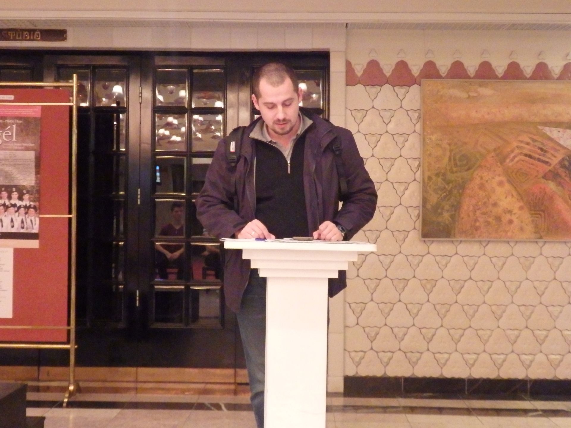 Versmondás a magyar költészet napján