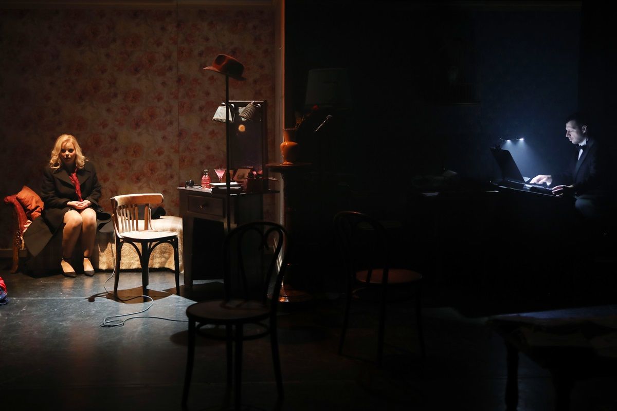 "...Lázas ifjúság..."