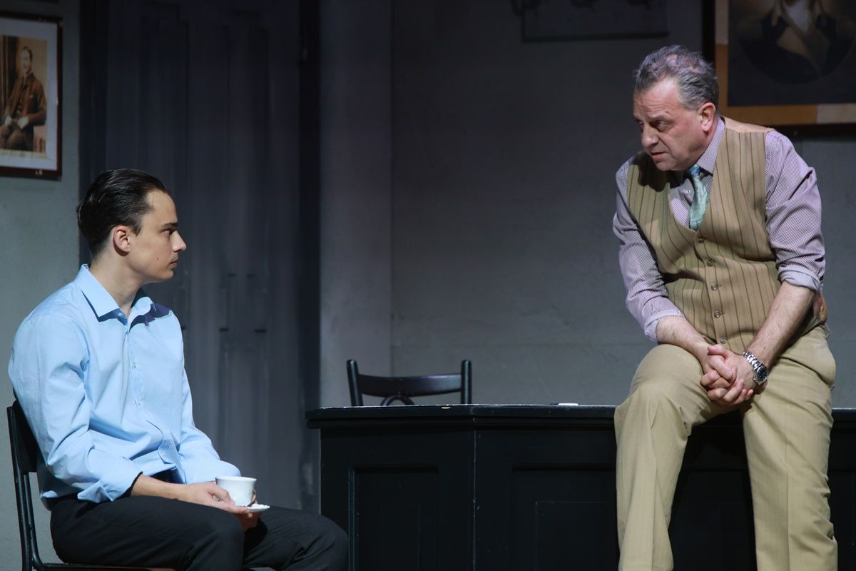 Holt költők társasága