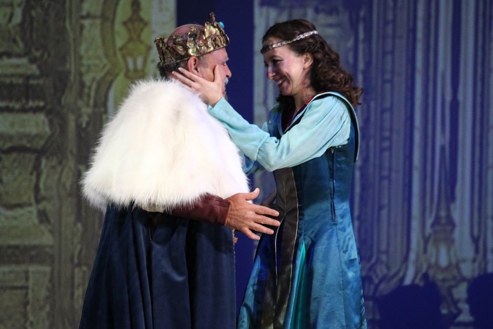 A holdbeli csónakos