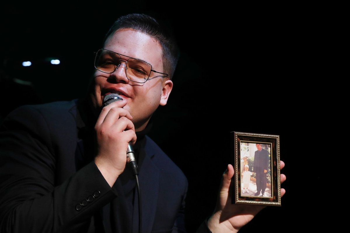 "...Lázas ifjúság..."