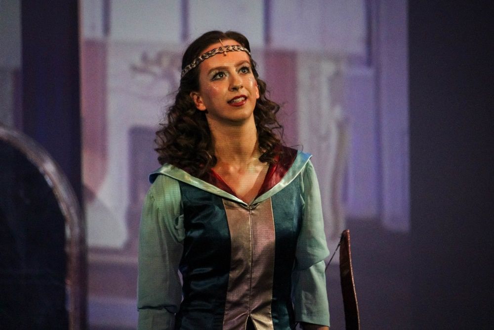 A holdbeli csónakos