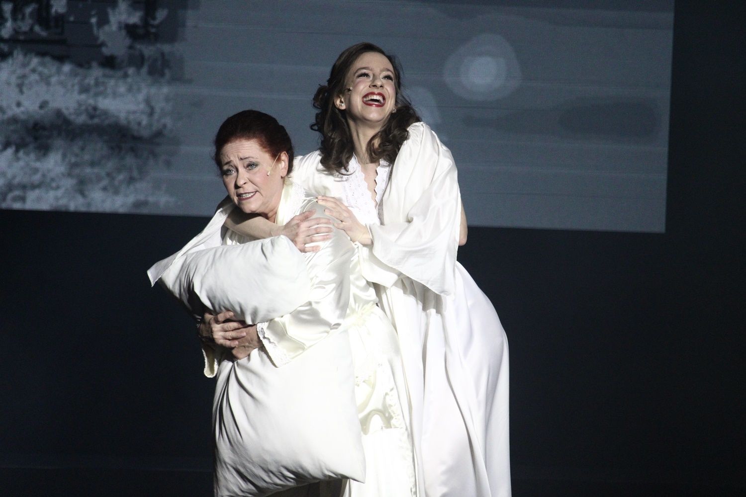 3400 nézővel zártuk az utolsó hetet 2022-ben a Veszprémi Petőfi Színházban!