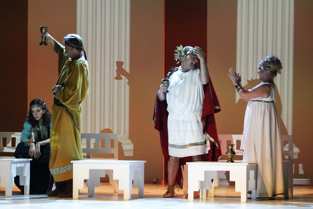 A holdbeli csónakos