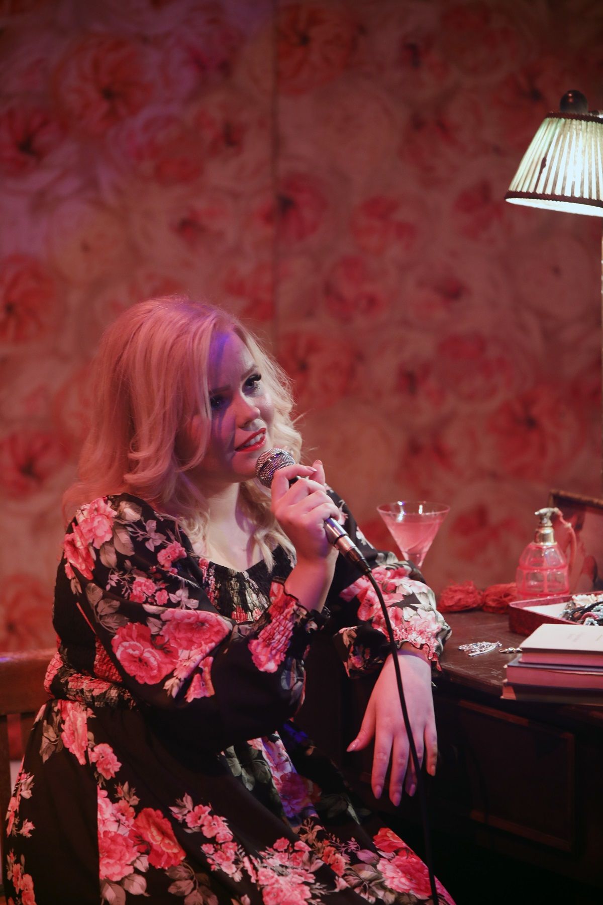 "...Lázas ifjúság..."