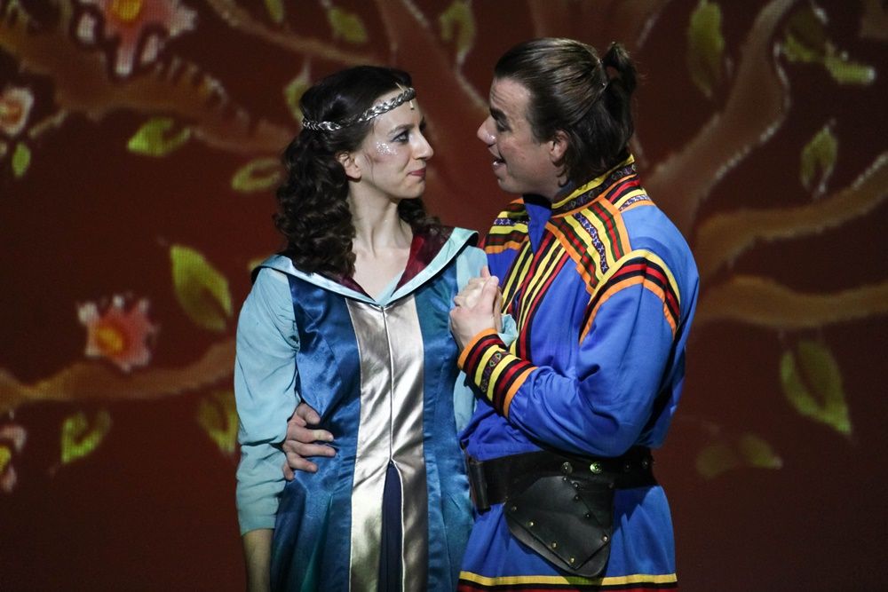 A holdbeli csónakos