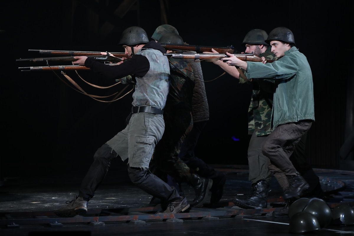 Kurázsi mama és gyermekei