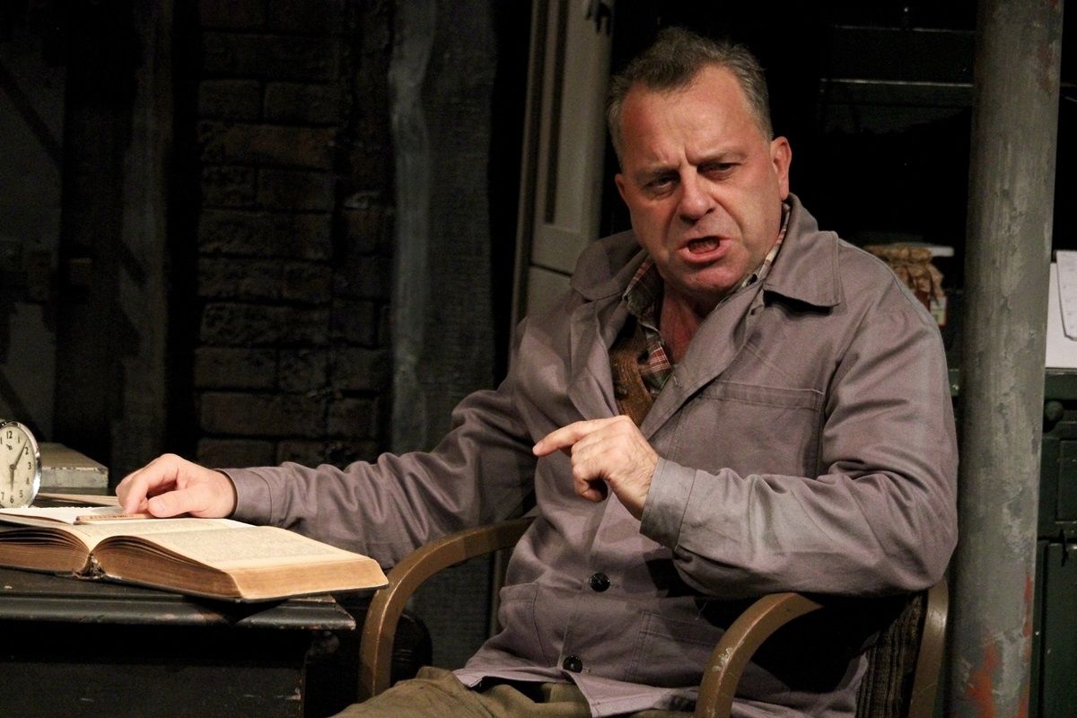 Nyolcvan vödör levegő