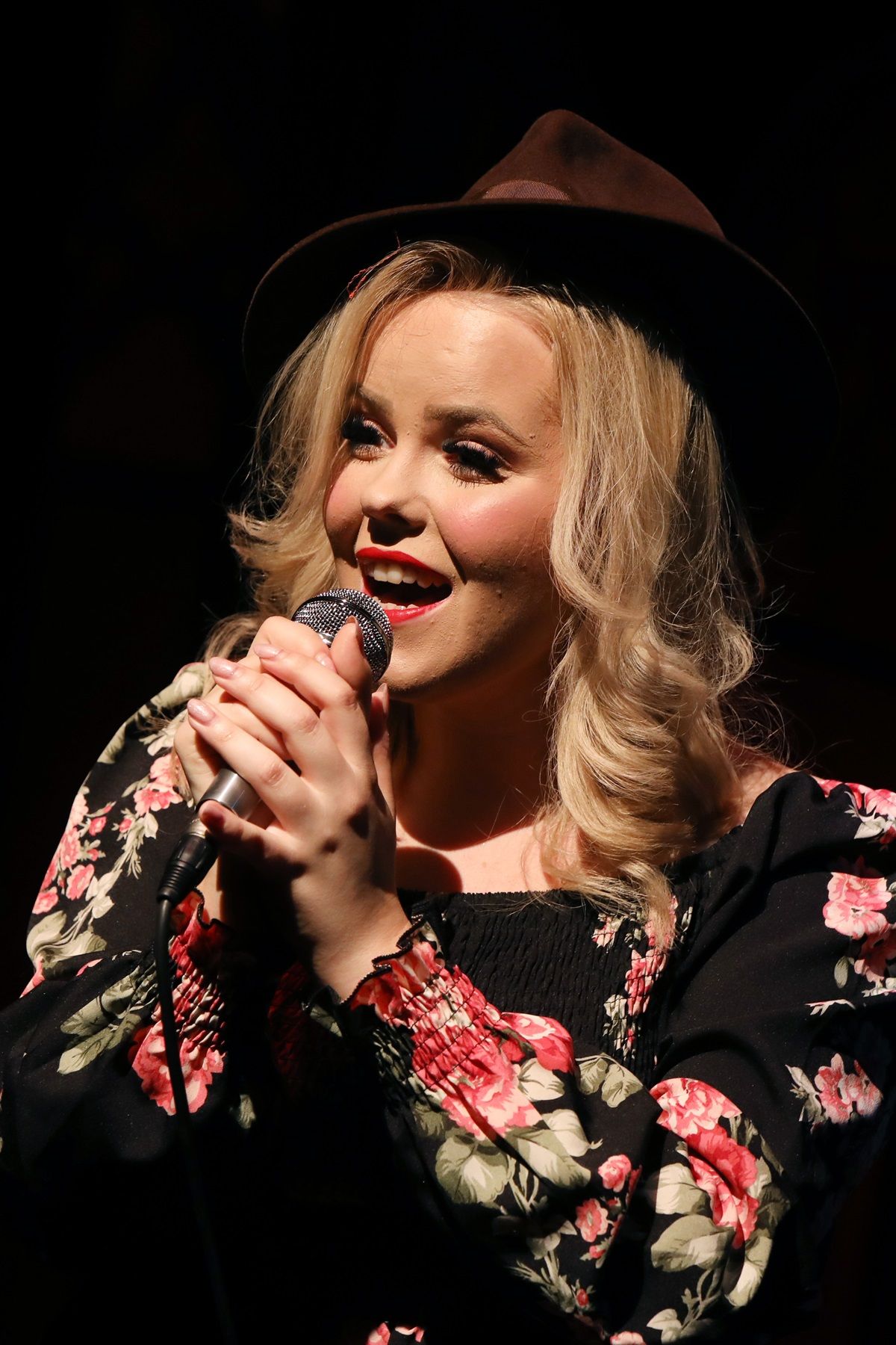 "...Lázas ifjúság..."