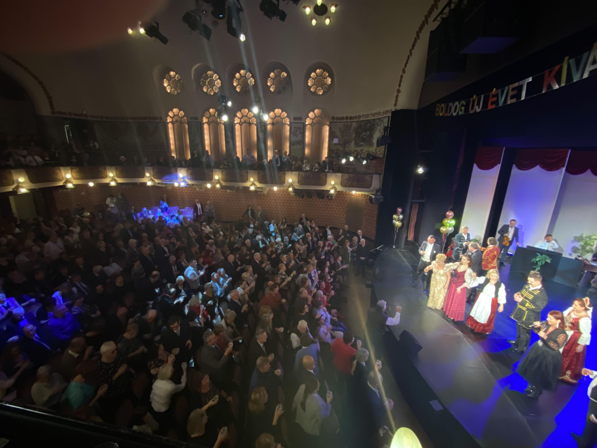 3400 nézővel zártuk az utolsó hetet 2022-ben a Veszprémi Petőfi Színházban!