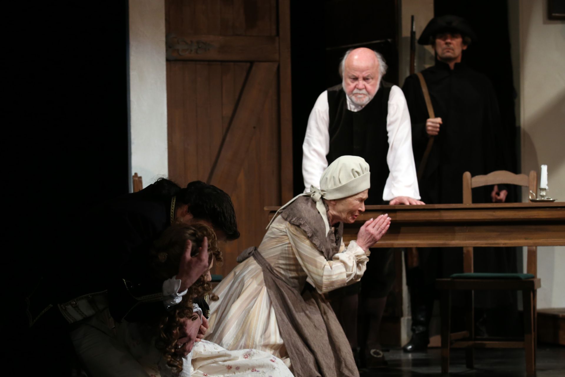 Ármány és szerelem