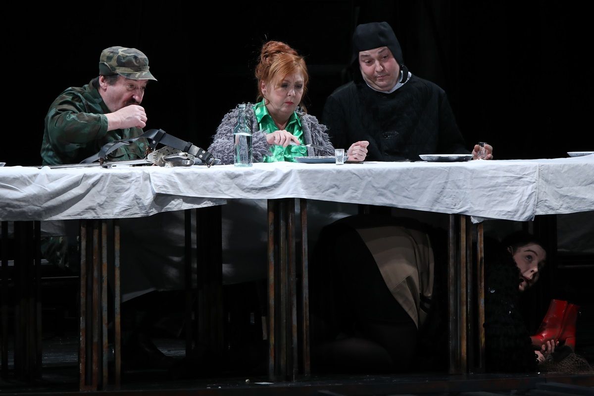 Kurázsi mama és gyermekei