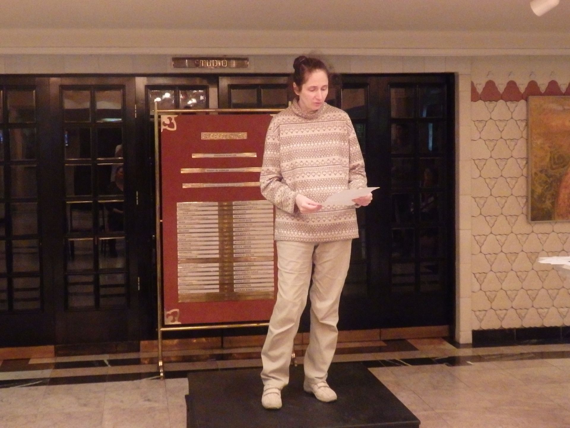 Versmondás a magyar költészet napján