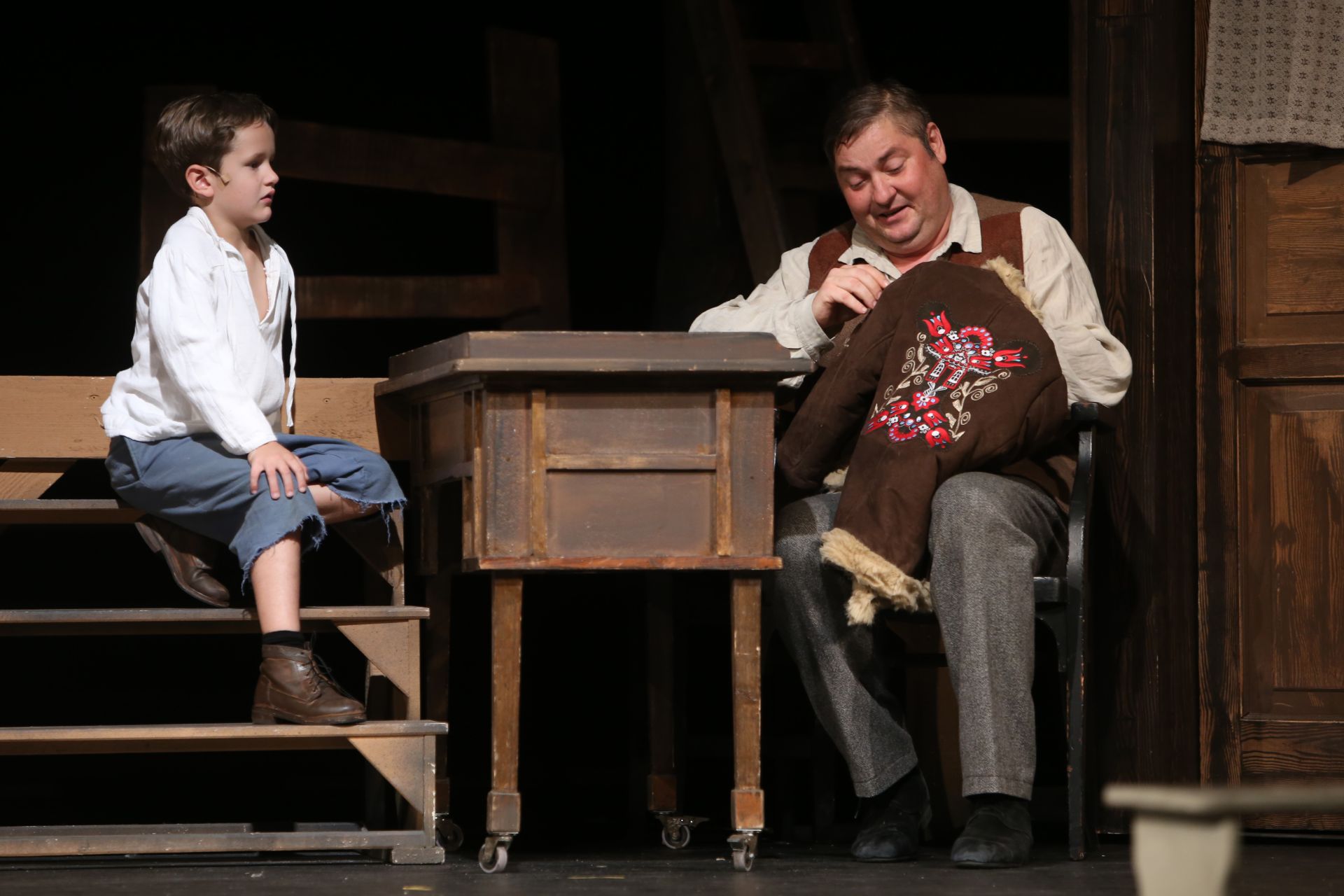 Kincskereső kisködmön