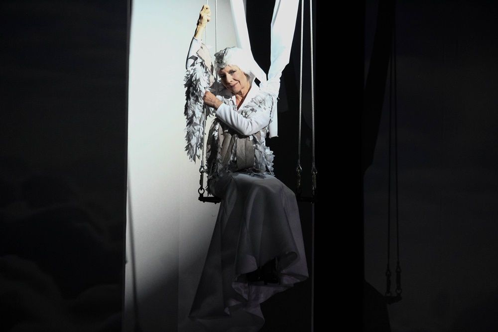 A holdbeli csónakos