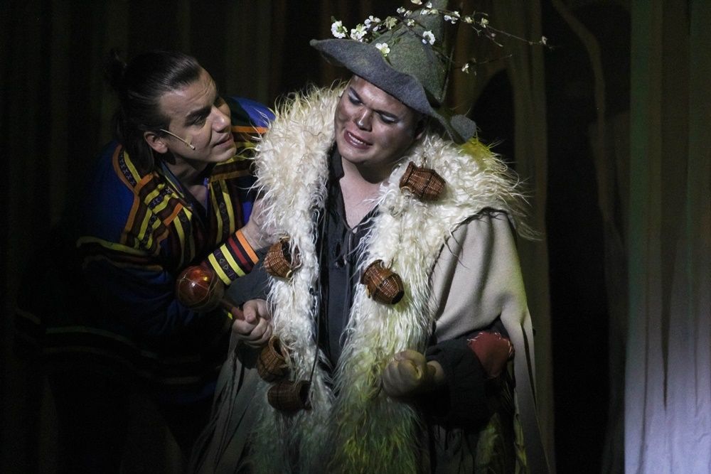 A holdbeli csónakos