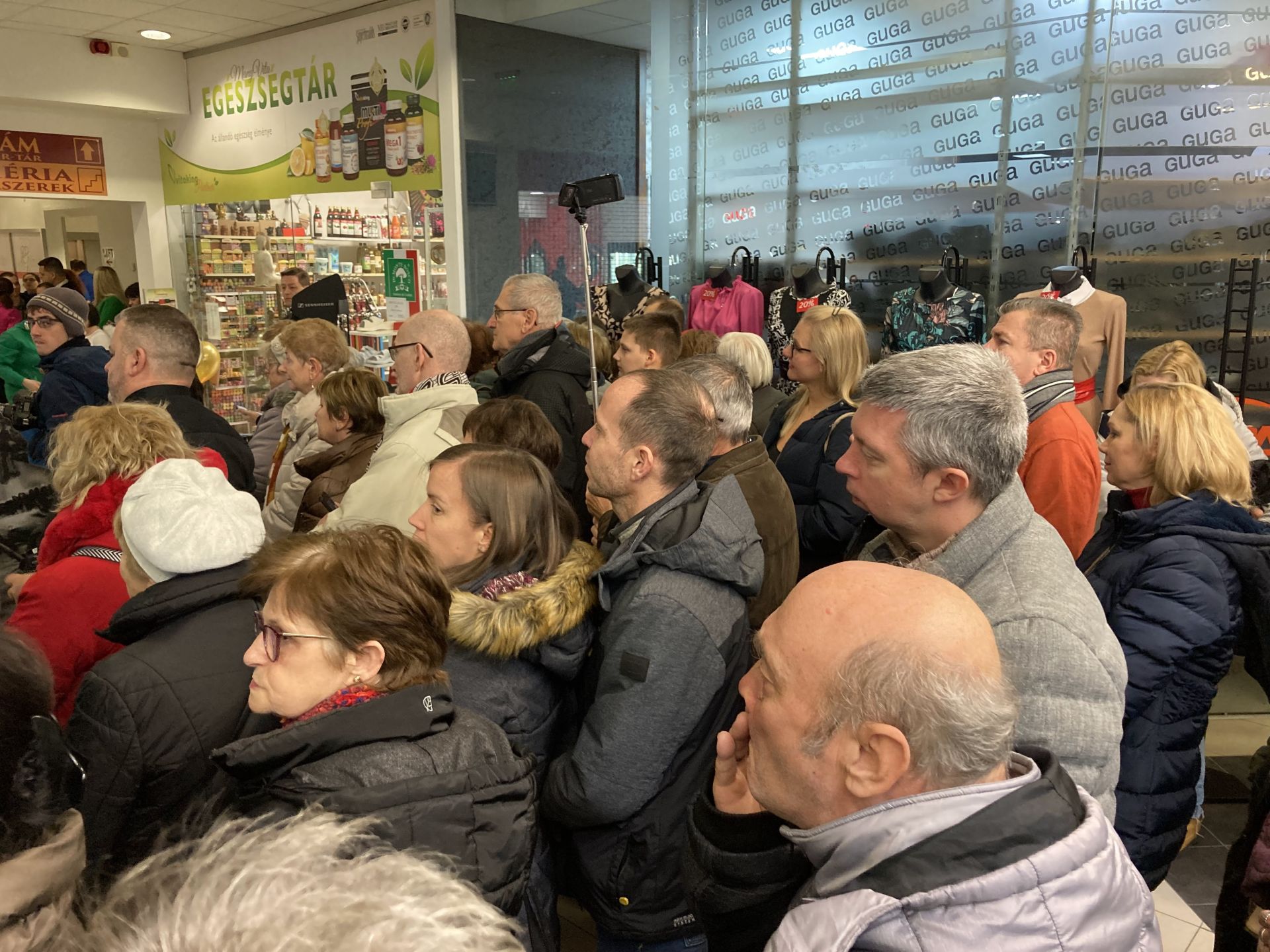 Európa Kulturális Fővárosa megnyitó a Veszprémi Petőfi Színházban!