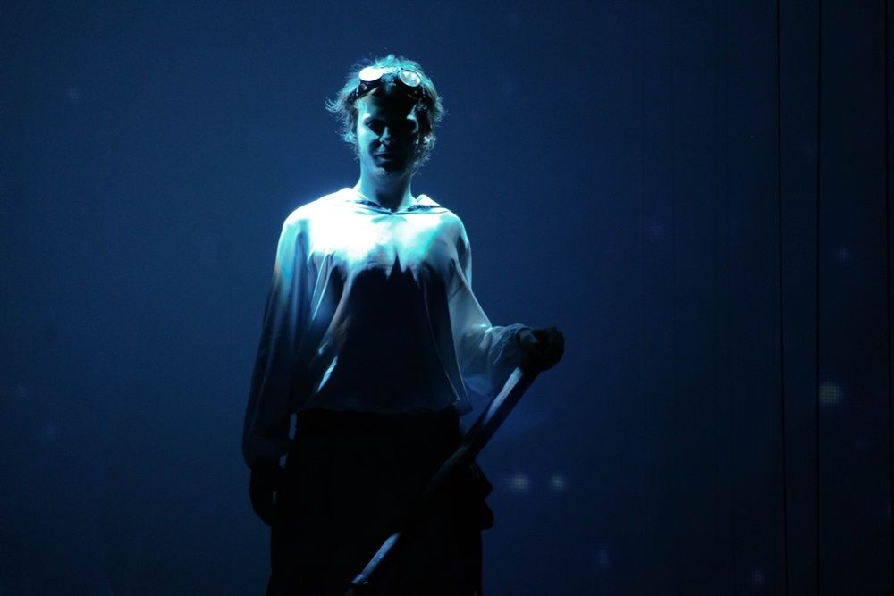 A holdbeli csónakos