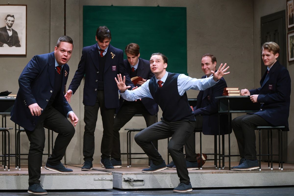 Holt költők társasága