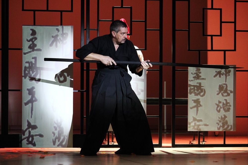 A holdbeli csónakos