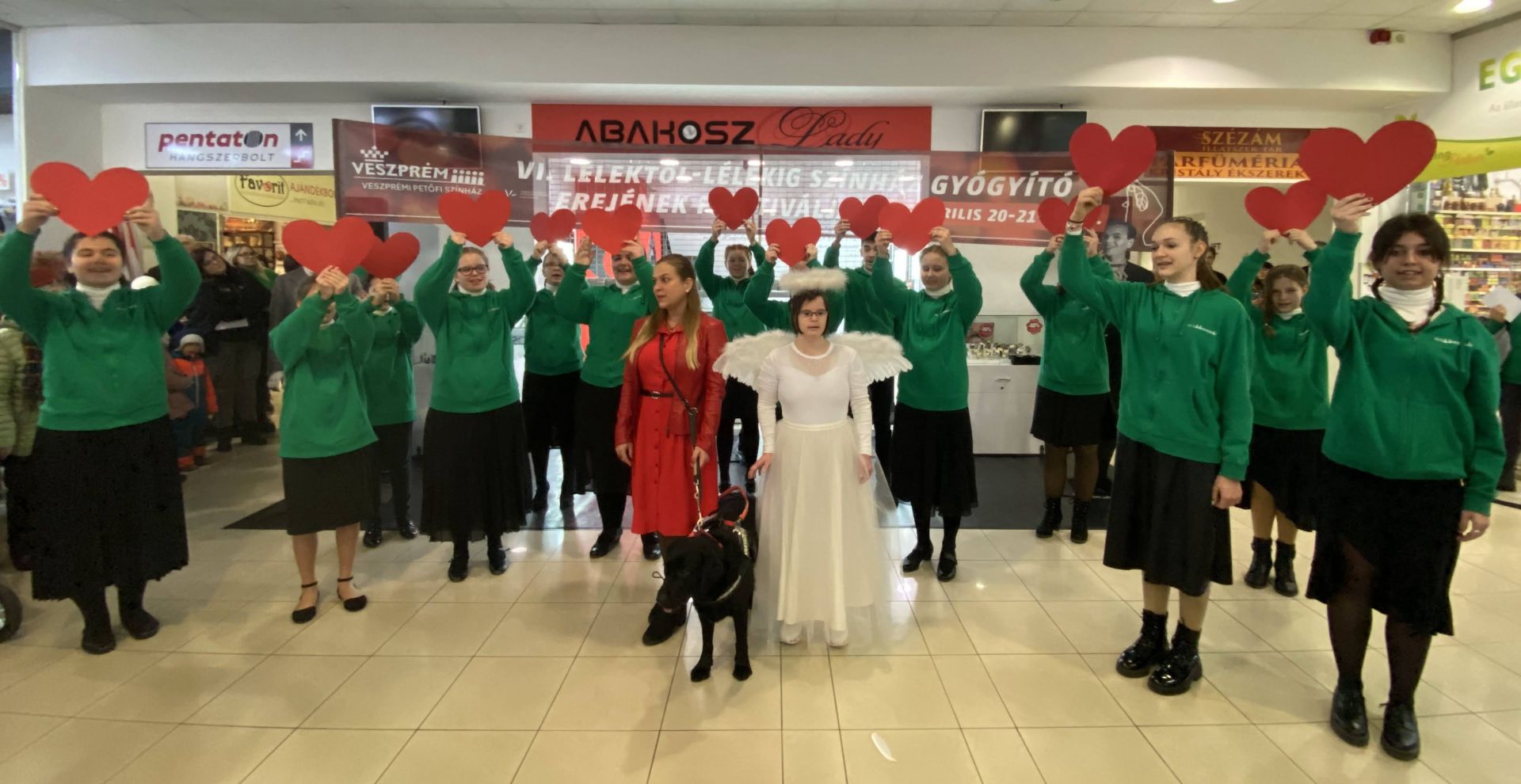 Európa Kulturális Fővárosa megnyitó a Veszprémi Petőfi Színházban!