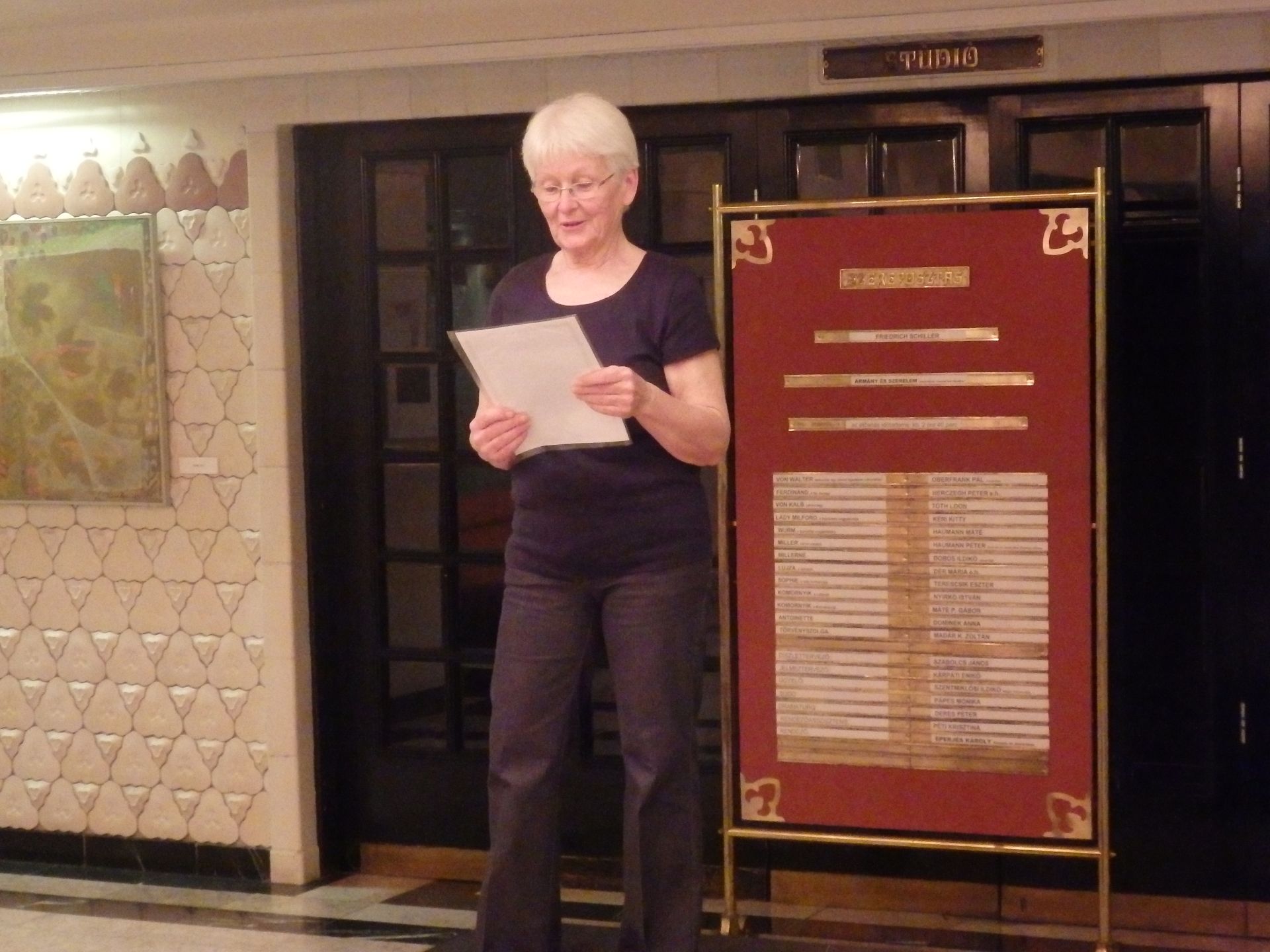 Versmondás a magyar költészet napján