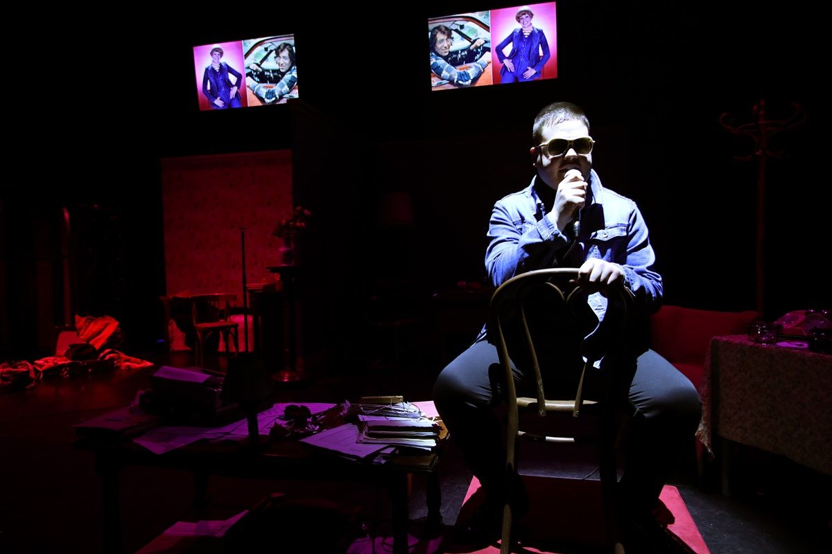 "...Lázas ifjúság..."