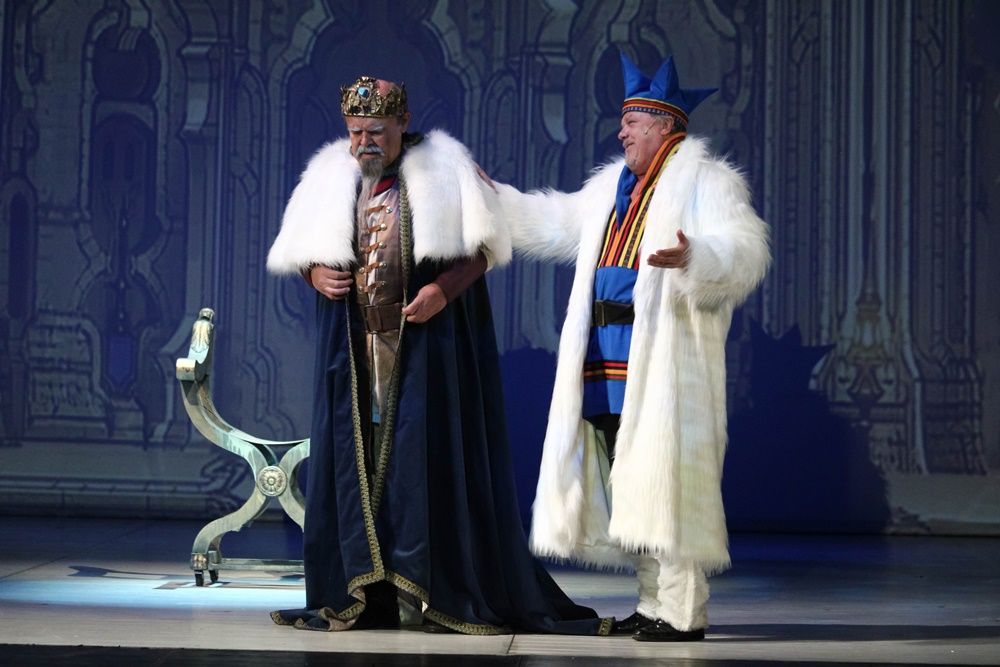 A holdbeli csónakos