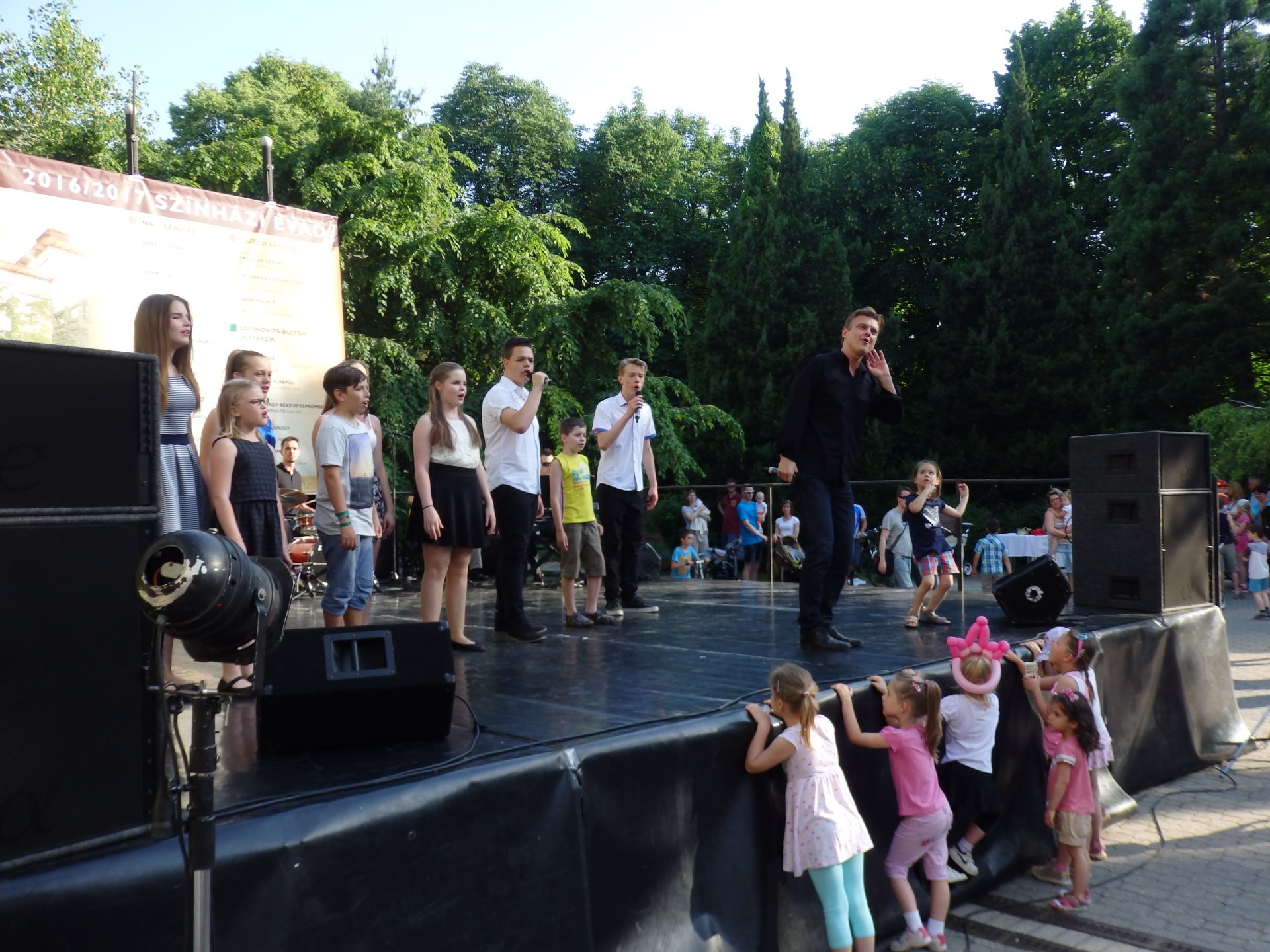 Színházi gyereknap