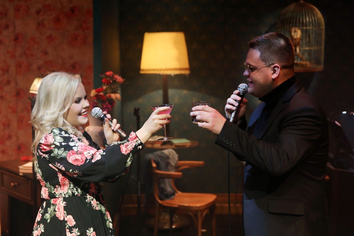 "...Lázas ifjúság..."