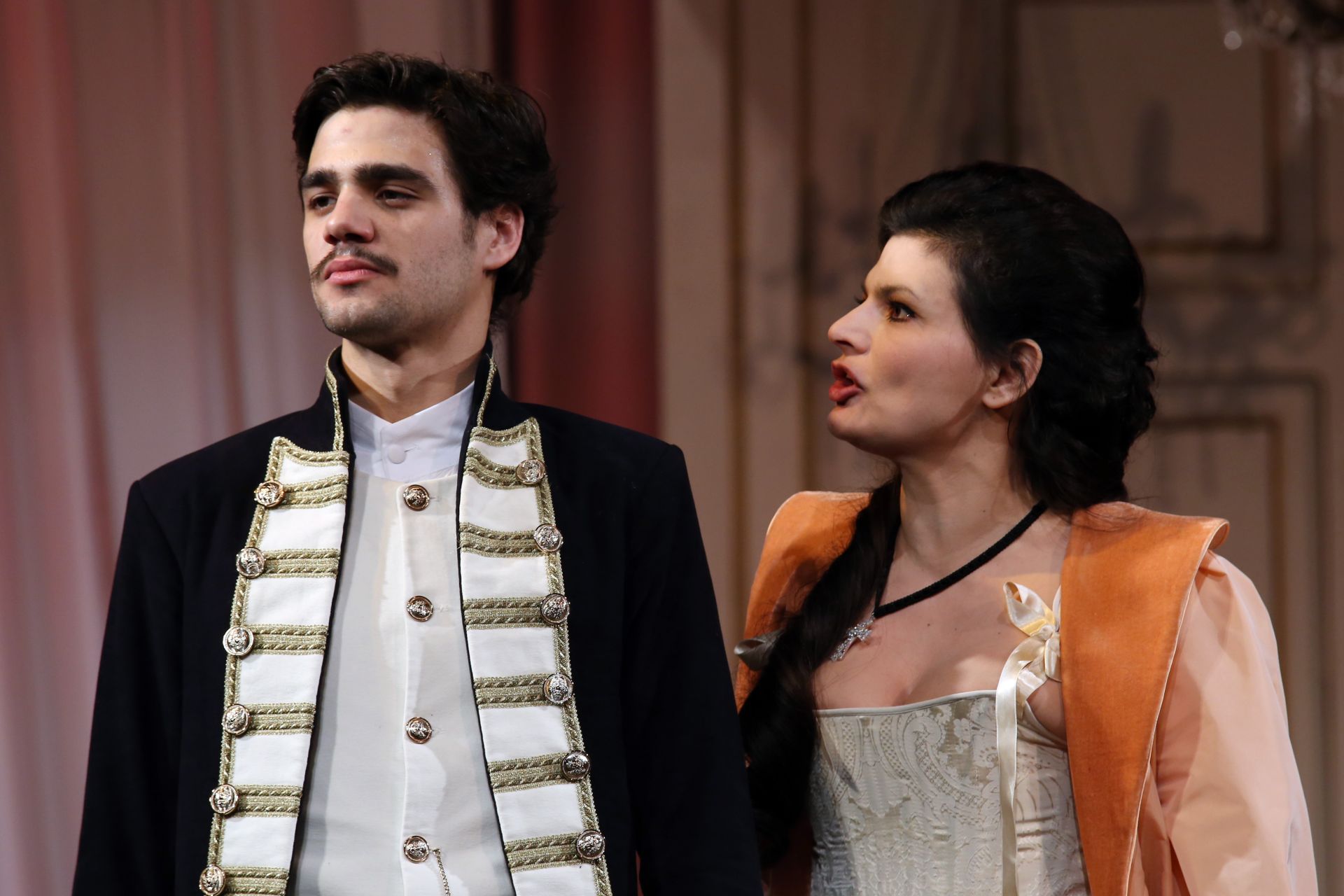 Ármány és szerelem