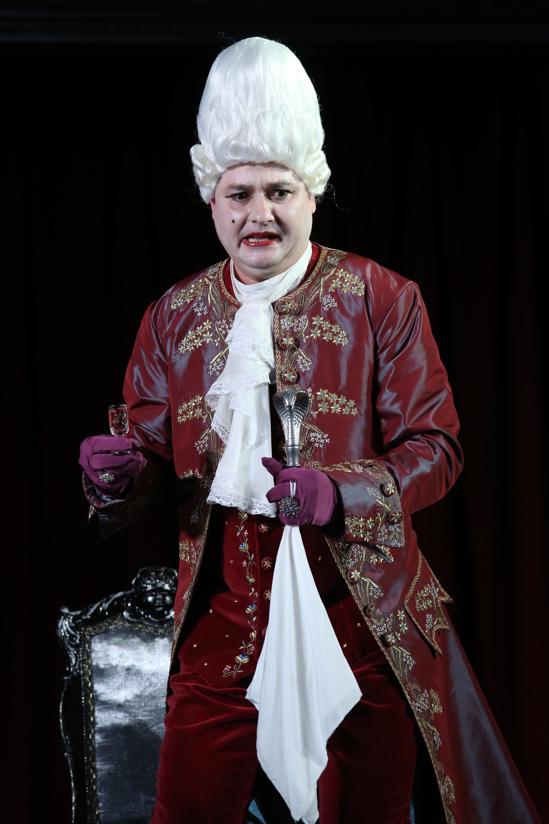 Ármány és szerelem