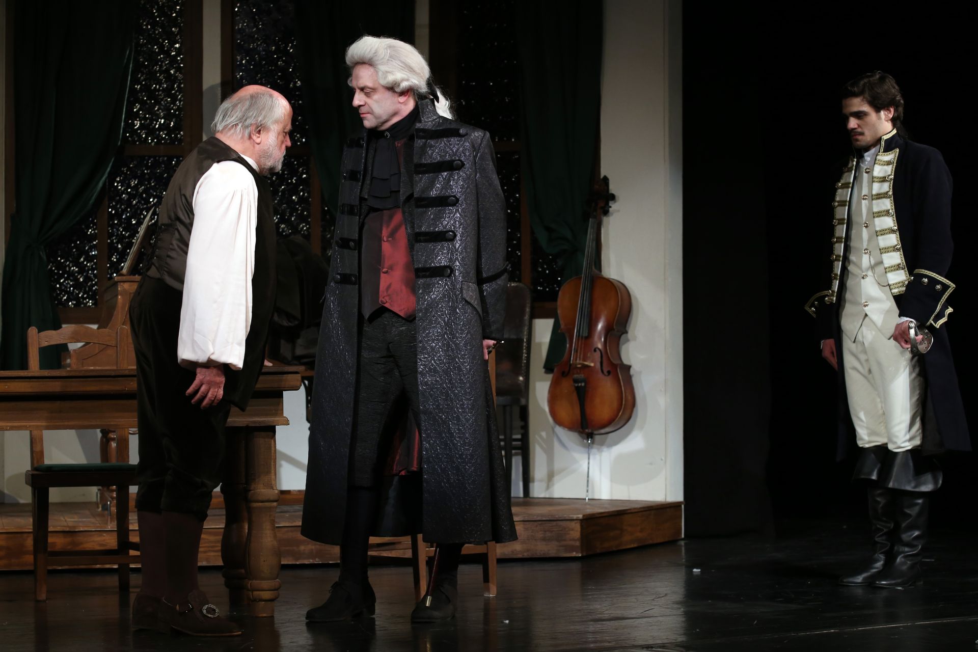 Ármány és szerelem