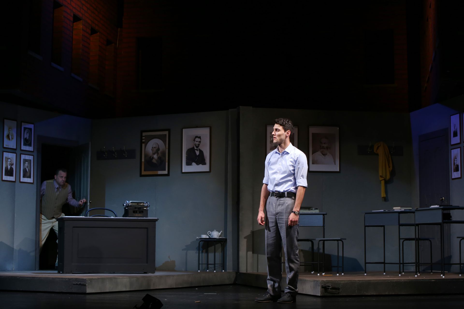 Holt költők társasága