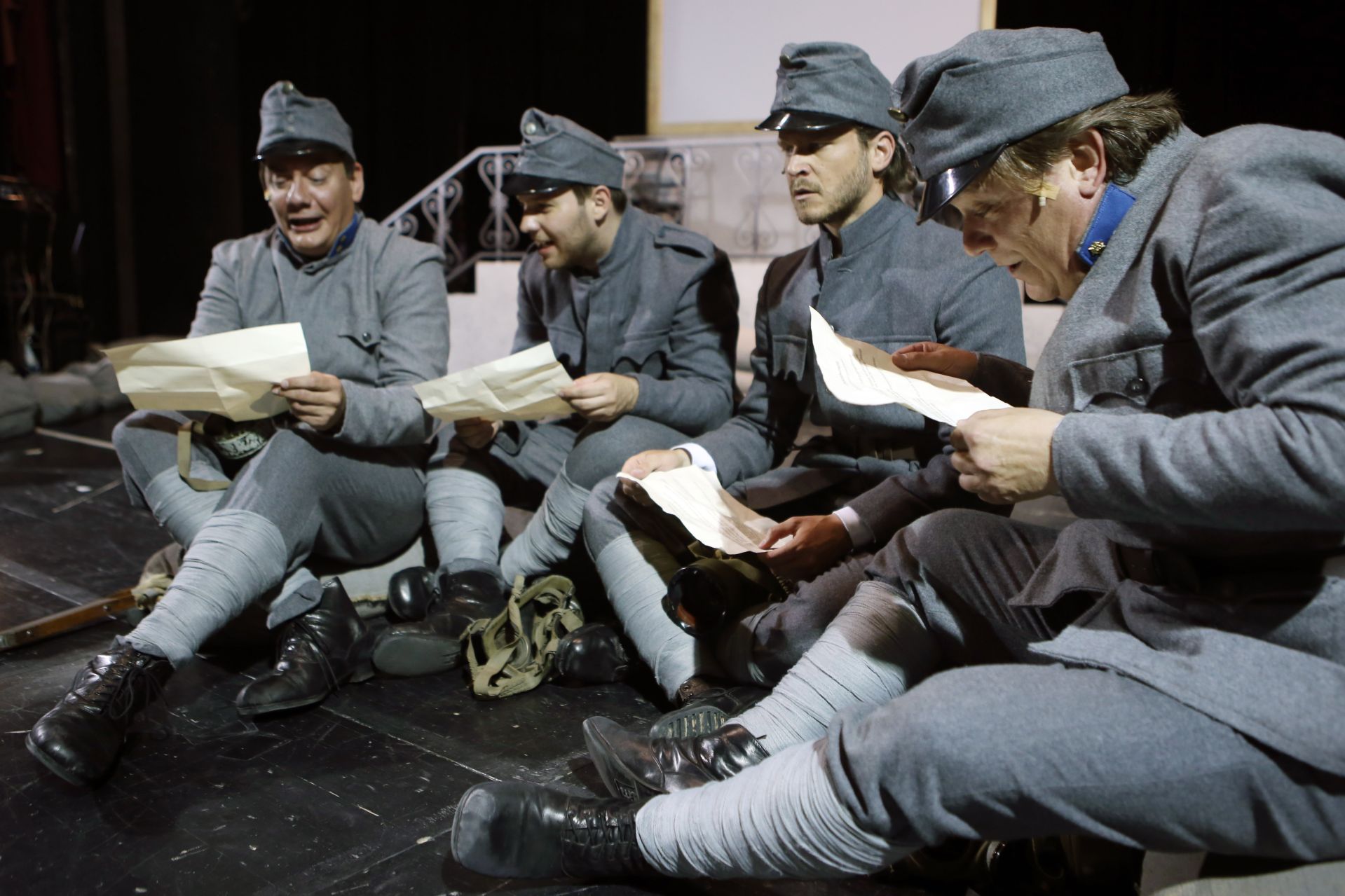 Levelek a lövészárokból