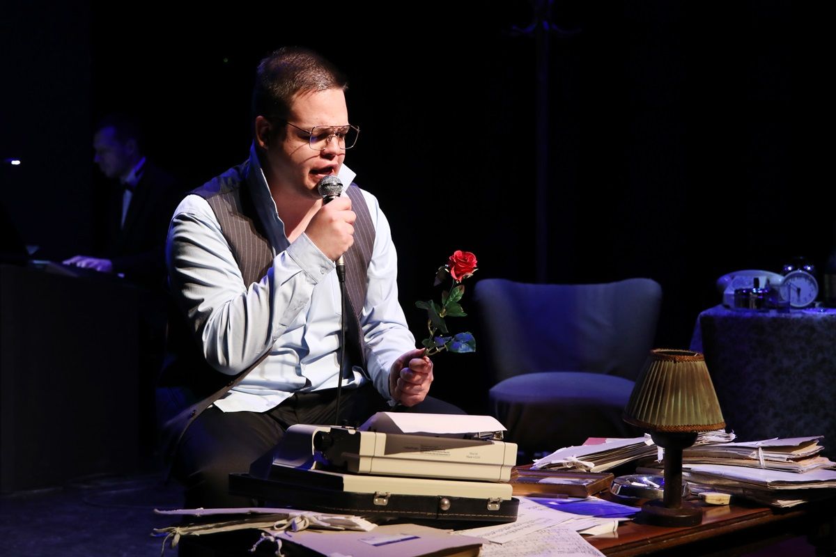 "...Lázas ifjúság..."